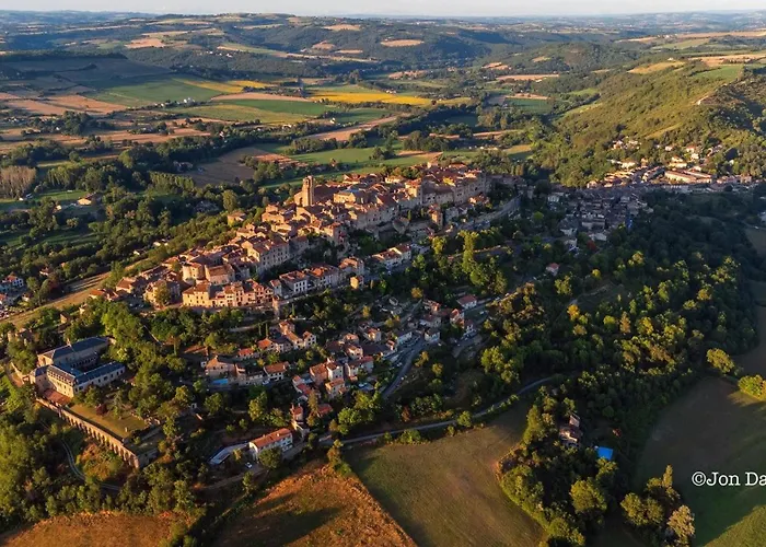 Maison Aurifat ベッド・アンド・ブレックファスト コルド・シュル・シエル