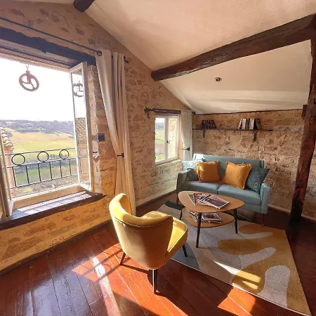 Alojamento de Acomodação e Pequeno-almoço Le Songe D'atys *