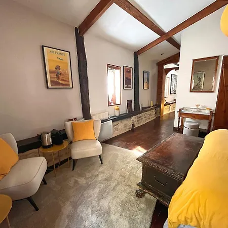 Alojamento de Acomodação e Pequeno-almoço Le Songe D'atys