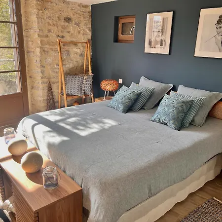 ベッド・アンド・ブレックファスト Maison Aurifat